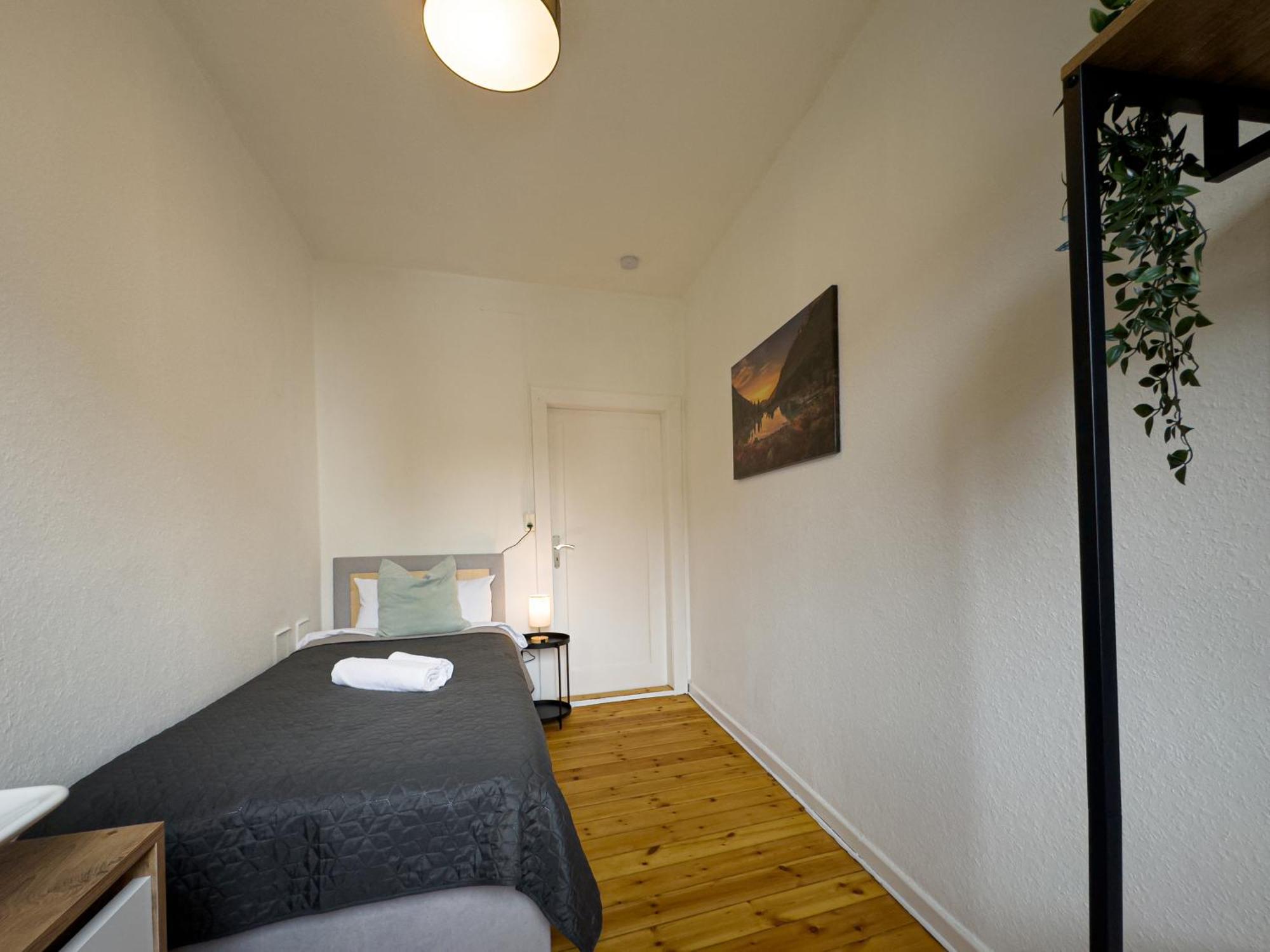 Immostay #8 - Haus Fuer 13 Personen Mit 7 Zimmer - Grosser Garten & Grill, Free Parking, Wlan BRE Exteriér fotografie